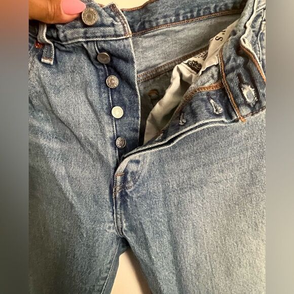 Levi Strauss 501 Jeans - Picture 3 of 9